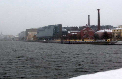 Хмурый Петербург