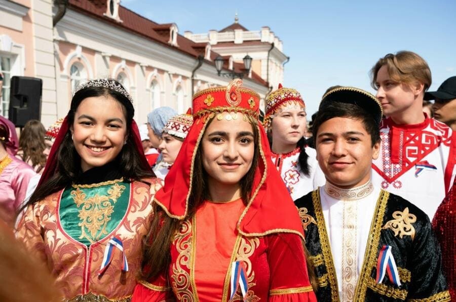 Население Казани: численность и этнический состав Население Казани: численность и этнический состав