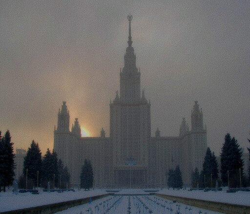 960px-Moscow_State_University_Moscow_Russia-fotor-20260301162120ca849224b91cd6f8.jpg