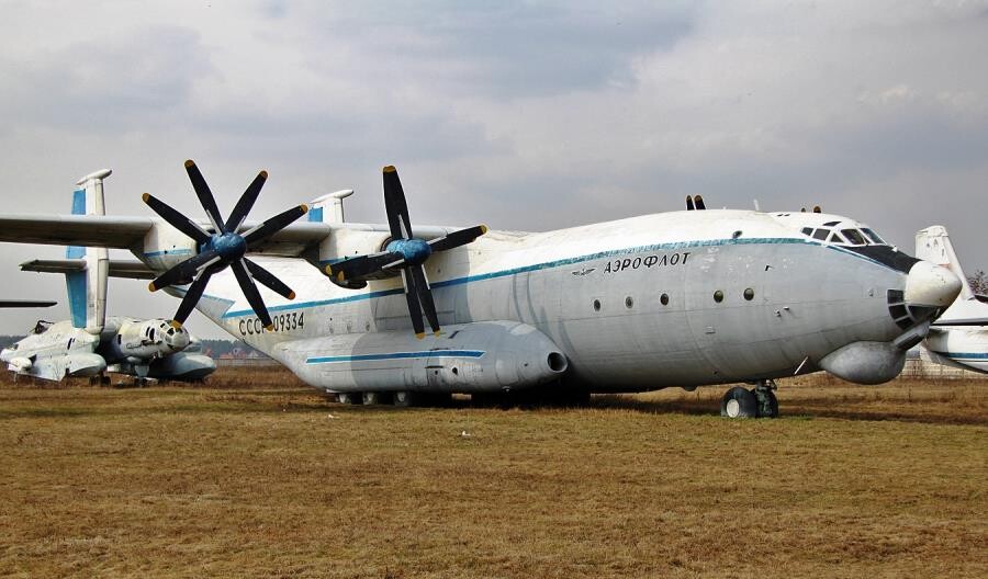 Удивительные тайны АН-22 Антей - от рекордов до уникальных технологий Удивительные тайны АН-22 Антей - от рекордов до уникальных технологий