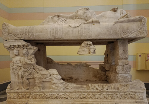 двухъярусные бывают не только кровати